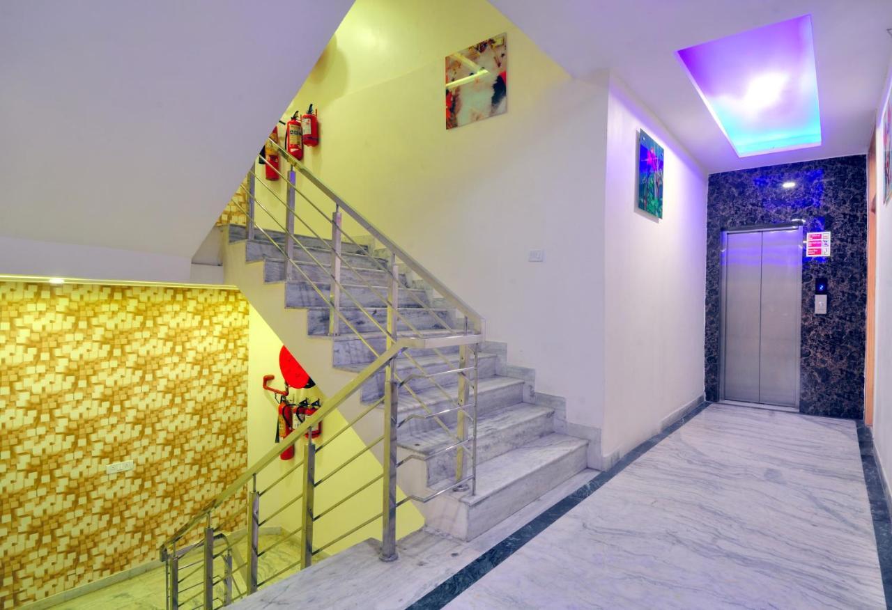 Hotel Karlo Kastle - Paharganj - Нью-Дели Экстерьер фото